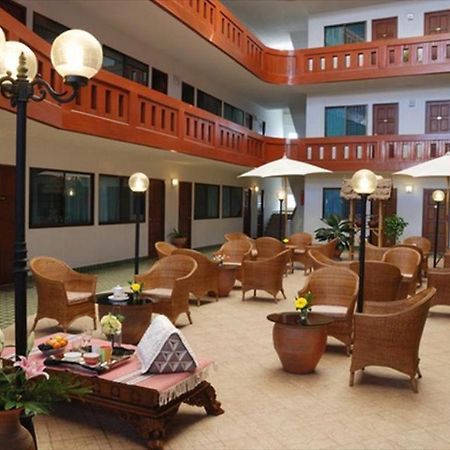 Tawan Court Hotell Chiang Mai Eksteriør bilde