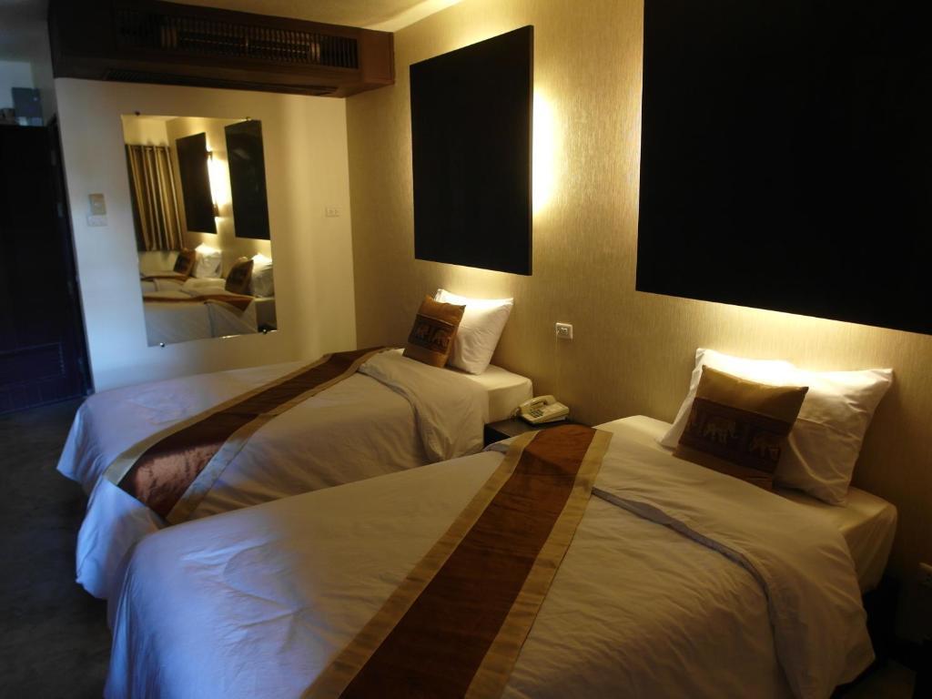 Tawan Court Hotell Chiang Mai Eksteriør bilde
